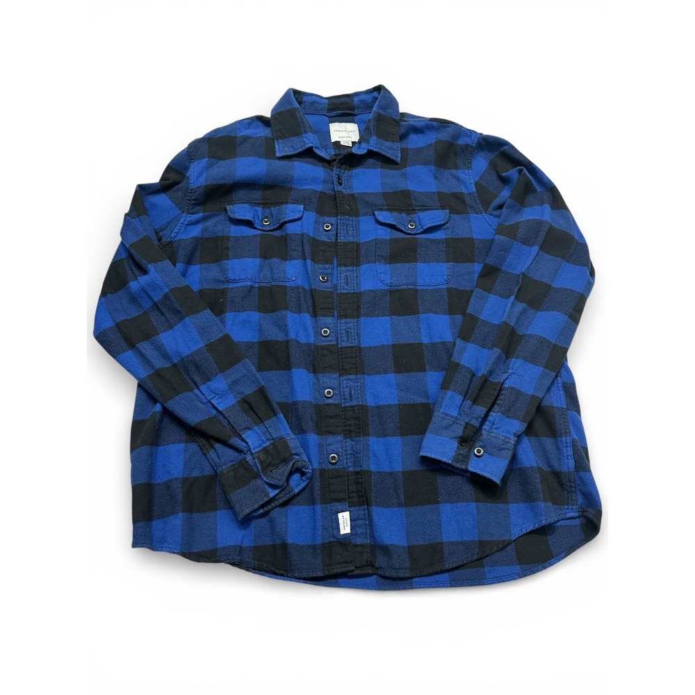 American Eagle Outfitters Blue and Black Plaid Casual Button Down Shirt